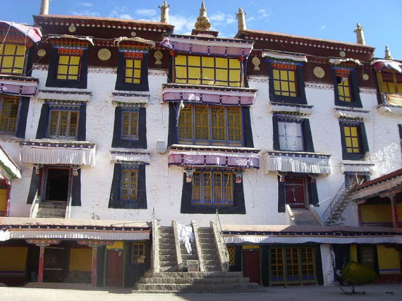 Ganden_Phodrang