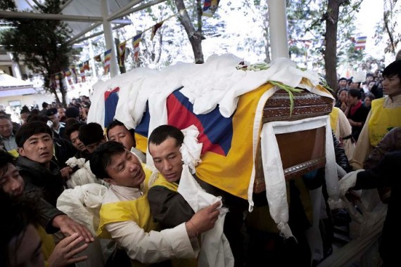 JamphelYeshiFunerals©TenzinDorjee